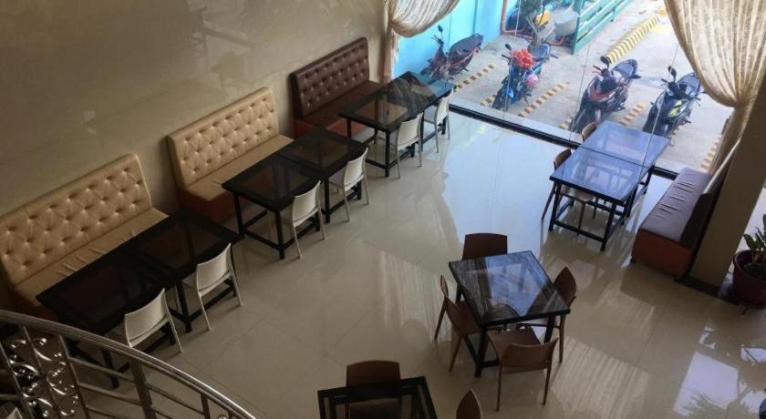 โรงแรมพรีเมรา ซัมบวงกา ภายนอก รูปภาพ